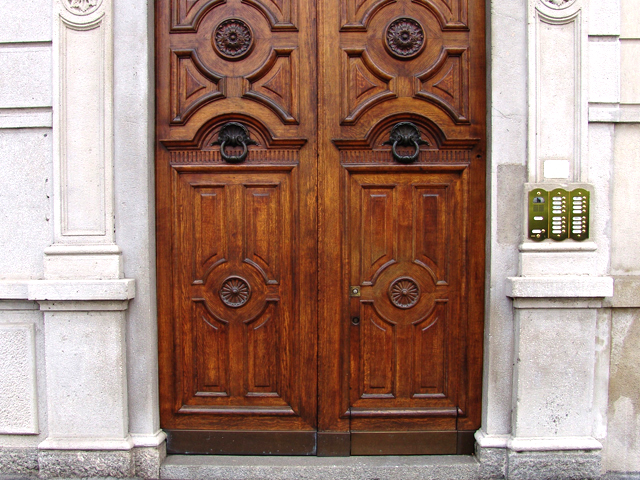 DOOR 5